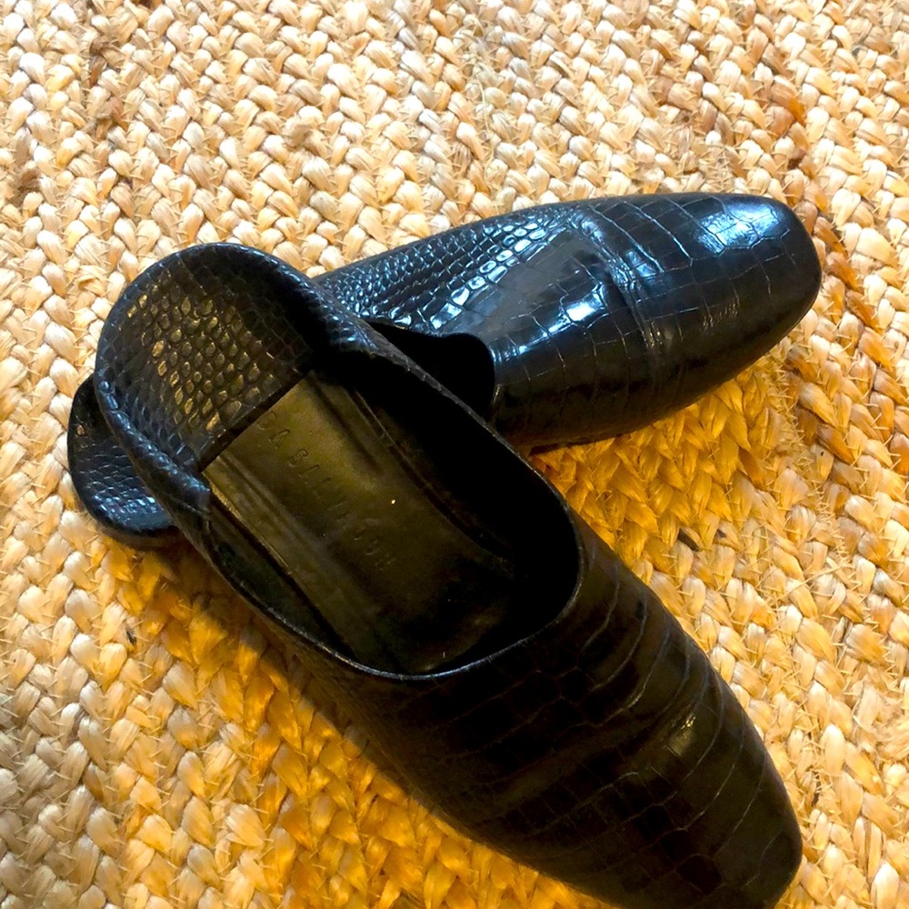Freda Salvador Crocodile Slides